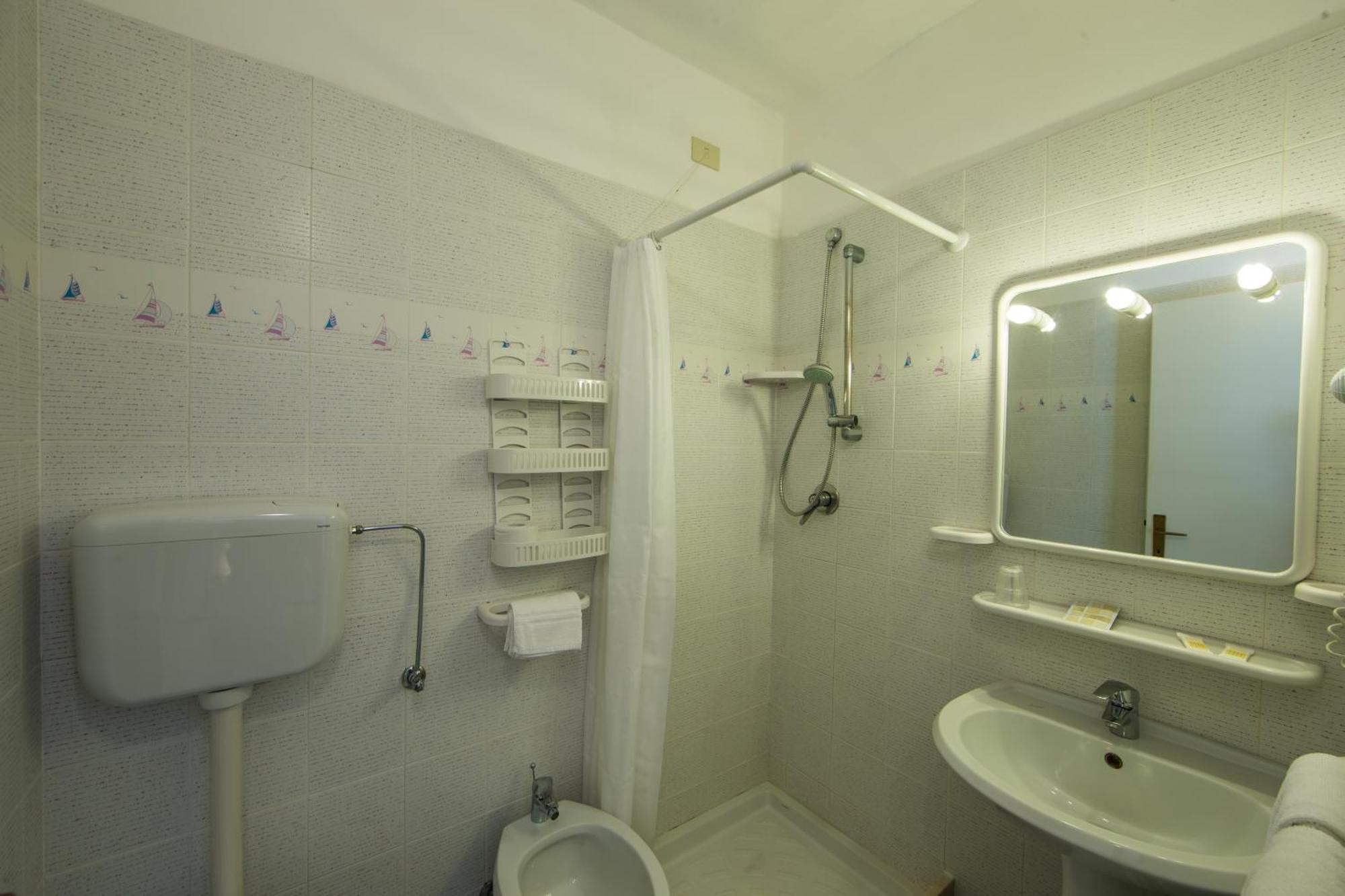 Hotel La Feluca Portoferraio Room photo