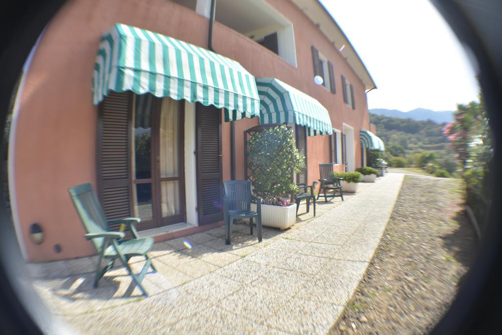Hotel La Feluca Portoferraio Exterior photo